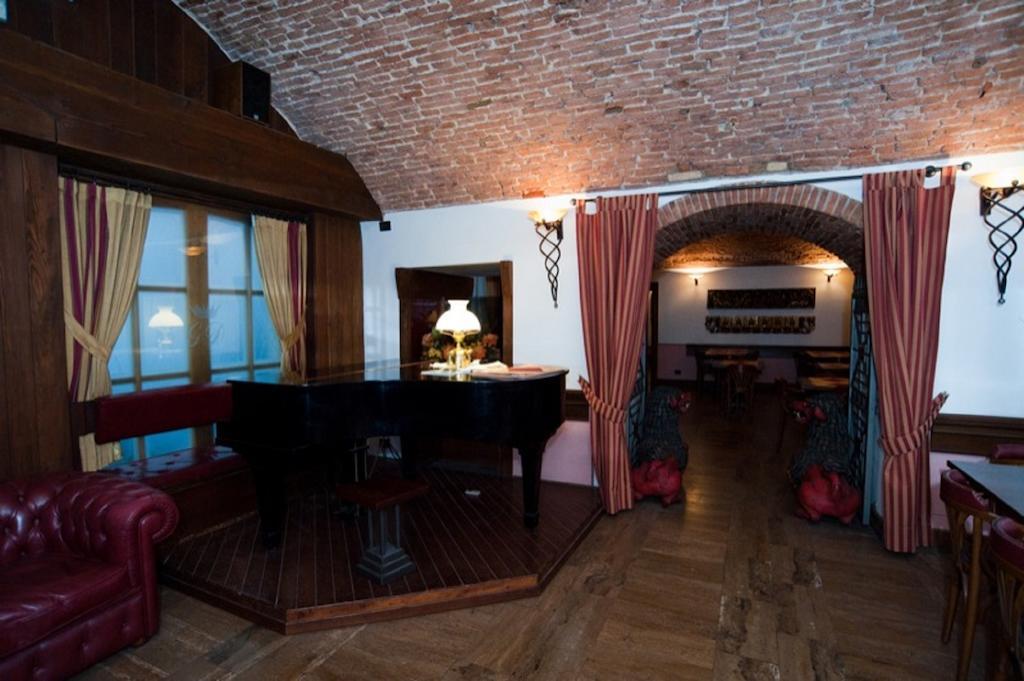 Hotel Gran Duca Ливорно Экстерьер фото